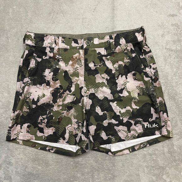 Huk Shorts Performance Fishing Camo Low Country Green Mens XL Elastic Waist - Picture 1 of 11
